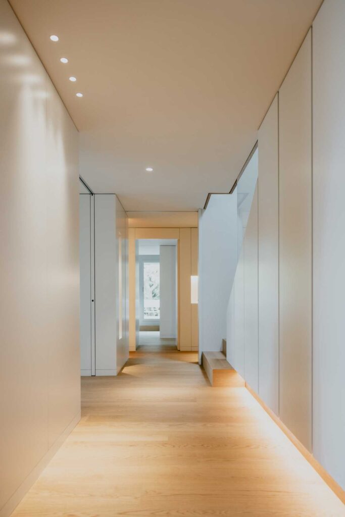 corridor ambiance design